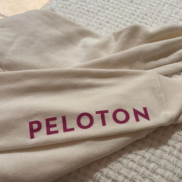 Gently Loved Peloton Off-White Pullover with Pink Details - Picture 7 of 7